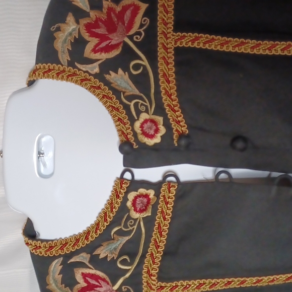 Vintage ANYA. Black Matador Style Silk Embroidered Blazer. Size 6 - Picture 4 of 14